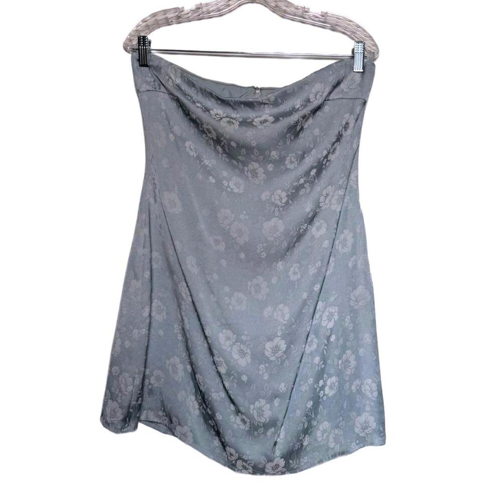 Light Blue Silk Like‎ Strapless Mini Dress